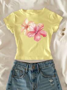 SHEIN Teenage Girls' Casual Fashion Creative Simple Blue Floral Pattern Printed Crop Top Yellow For Girl Yellow Top Girls Summer Clothes For Teen Girls T Shirt Teen Girl Clothes Summer T Shirt Girl Clothes Summer Tops - Yellow - View 1