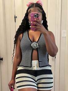 Slaydiva Women's Chic Summer Black And White Striped Two Pieces Set,Vacation Crocheted Deep V-Neck Sleeveless Sweater Top & Slim Fit Shorts Knit Wool Suit - Black and White - View 3