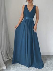 Elenzga Sleeveless V-Neck Cinched Waist A-Line Elegant & Romantic Party Dress For Women Maxi Women Outfit - Teal Blue - View 3