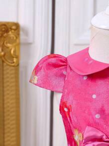 SHEIN Glamorique Kids 女婴春夏新款彼得潘领荷叶袖纹理面料收腰蝴蝶结装饰甜美可爱婚礼礼服女婴派对礼服女婴公主裙派对 - 玫紅色 - 查看 5