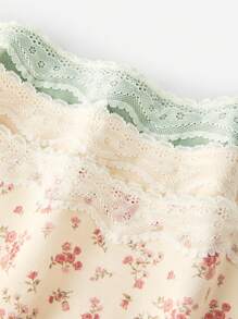 LUVLETTE 3条装柔软透气棉质基本款花卉印花蕾丝边中腰女士内裤 - 彩色 - 查看 8