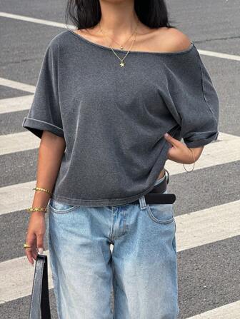 Muchica Camiseta holgada de mujer de cuello asimétrico de un hombro, de punto, con lavado de nieve en negro