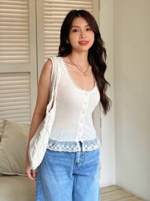 K-Vae 女士白色夏季舒适毕业度假上衣休闲紧身针织高弹蕾丝拼接上衣 - 杏色 - 查看 3