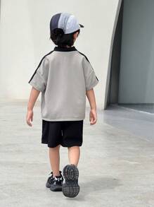 SHEIN Kinder/Jugendliche Jungen Lässig vielseitiger bequemer Polo-Shirt mit Buchstabenprint, Rippstrick, locker sitzend, kurzärmlig, ideal für Schule, Garten, Strand, Geburtstag, Frühling/Sommer, Herbst/Winter