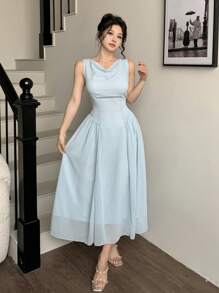 Modelyn Asymmetrical Neckline Fashion Dress - Baby Blue - View 5