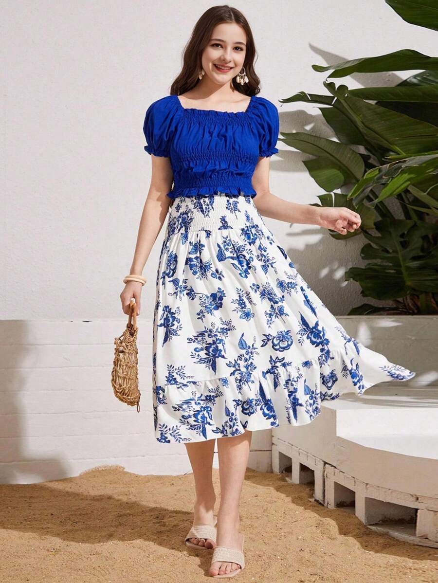 SHEIN 2 件套青少年女孩优雅褶皱泡泡袖纯色方领衬衫 + 彩色印花 A 字裙套装，适合夏季外出和度假 - 寶藍色 - 查看 1