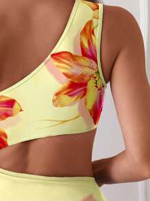 SHEIN Swim 1pc Women One-Piece Asymmetrical Random Print Sleeveless Casual Comfortable Swimsuit, Suitable For Vacation For Summer