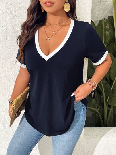 SHEIN Frenchy Camiseta informal de manga corta y bloques de color para tallas grandes de verano