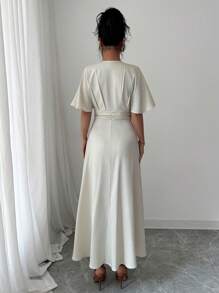 Chiquease 法式优雅高腰喇叭袖深 V 领褶皱束腰杏色女式连衣裙 - 杏色 - 查看 6