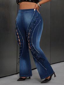 SHEIN EZwear Plus Size Denim Street Style Metal Chain Strap Hollow-Out Detail Jeans - Dark Wash - View 6