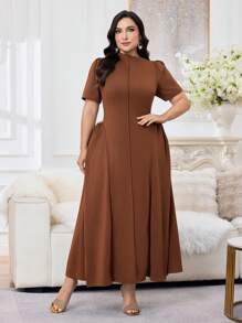 Modelyn فستان أنيق باللون الأحادي مناسب للمقاسات الكبيرة منسدل في الخصر لفصل الصيف - بني - مشاهدة 1