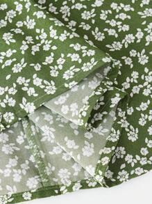 SHEIN Girlism Tween Girl Vacation Ditsy Floral Backless Big Butterfly Cutout Strap Sundress - Green - View 4