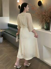 Dazy Plus Vestido largo elegante con superposición de tirantes de malla