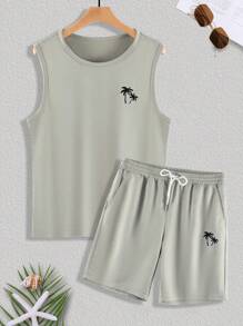 Manfinity RSRT 2pcs/Set Men's Vacation Casual Coconut Tree Printed Top & Shorts Khaki