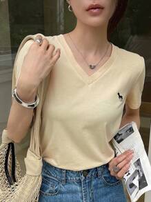 DAZY 女士V领刺绣都市休闲短袖T恤 - 黃色 - 查看 6