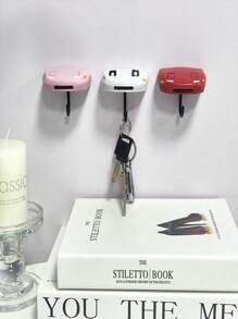 SHEIN 1 pieza/2 piezas Soporte de pared sin perforación con forma de faro de automóvil abierto para llaves, decoración de pared, regalo de cumpleaños - Llavero con forma de faro de automóvil abierto, Llavero, Llavero de automóvil antiguo montado en la pared