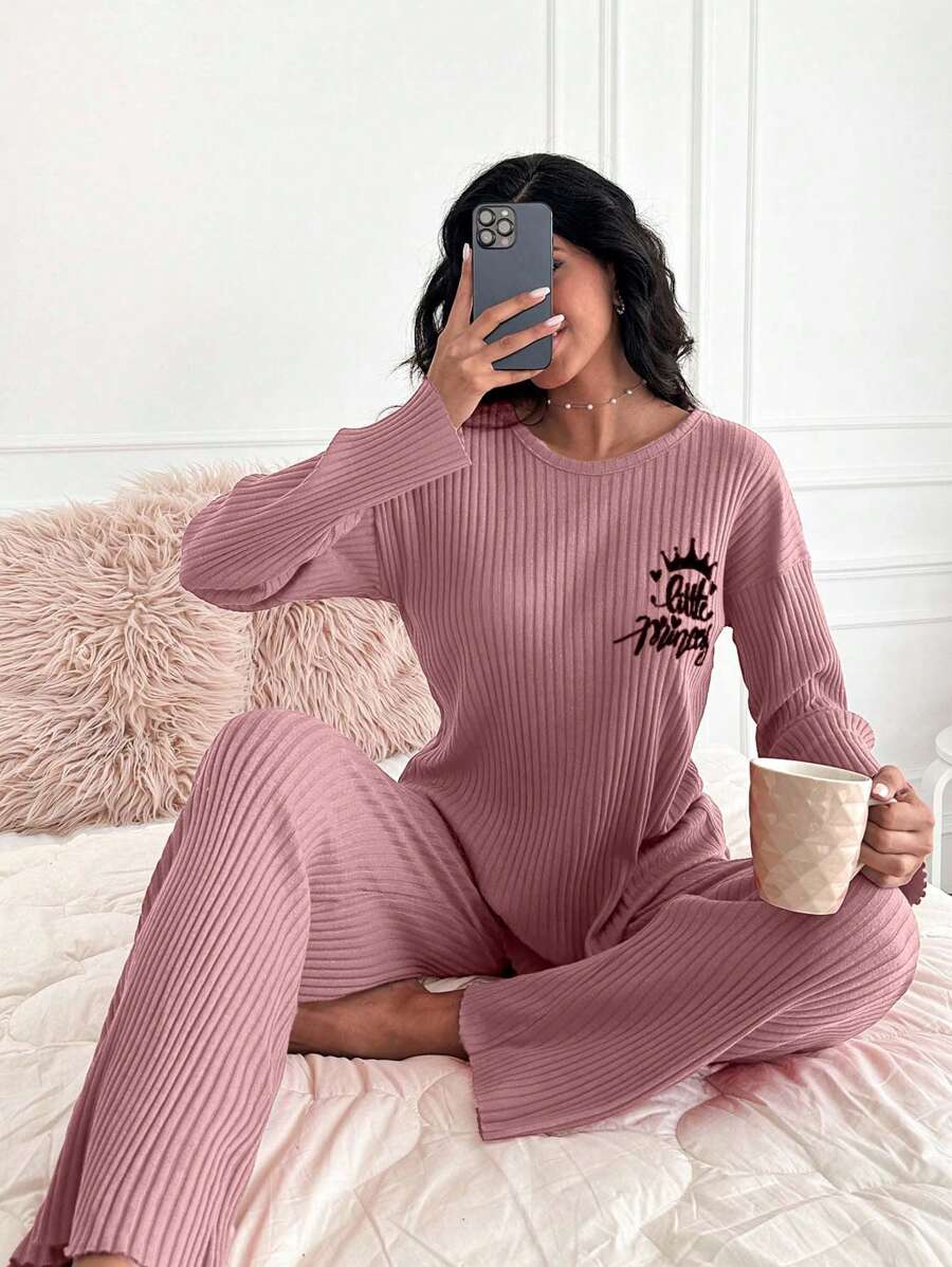 SHEIN Cottnline Letter Pattern Drop Shoulder Ribbed Knit Home Wear Set - Redwood - View 1