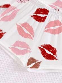 年轻女孩简约唇印休闲圆领短袖短裤家居服，适合夏季轻松舒适、休闲装、早午餐、家庭出游季节 - 彩色 - 查看 6