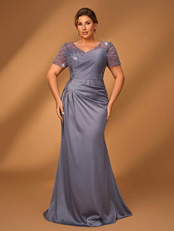 Serin Elegantes, luxuriöses Satin-Kleid mit gestickter Spitzen-Applikation, Patchwork, Raffung und transparentem Kurz-Ärmel in Fishtail A-Linie, geeignet für Hochzeitsfeiern, Geburtstagsfeste, Feiertage, Bälle, Abendkleider für Brautmütter in Große Größen
