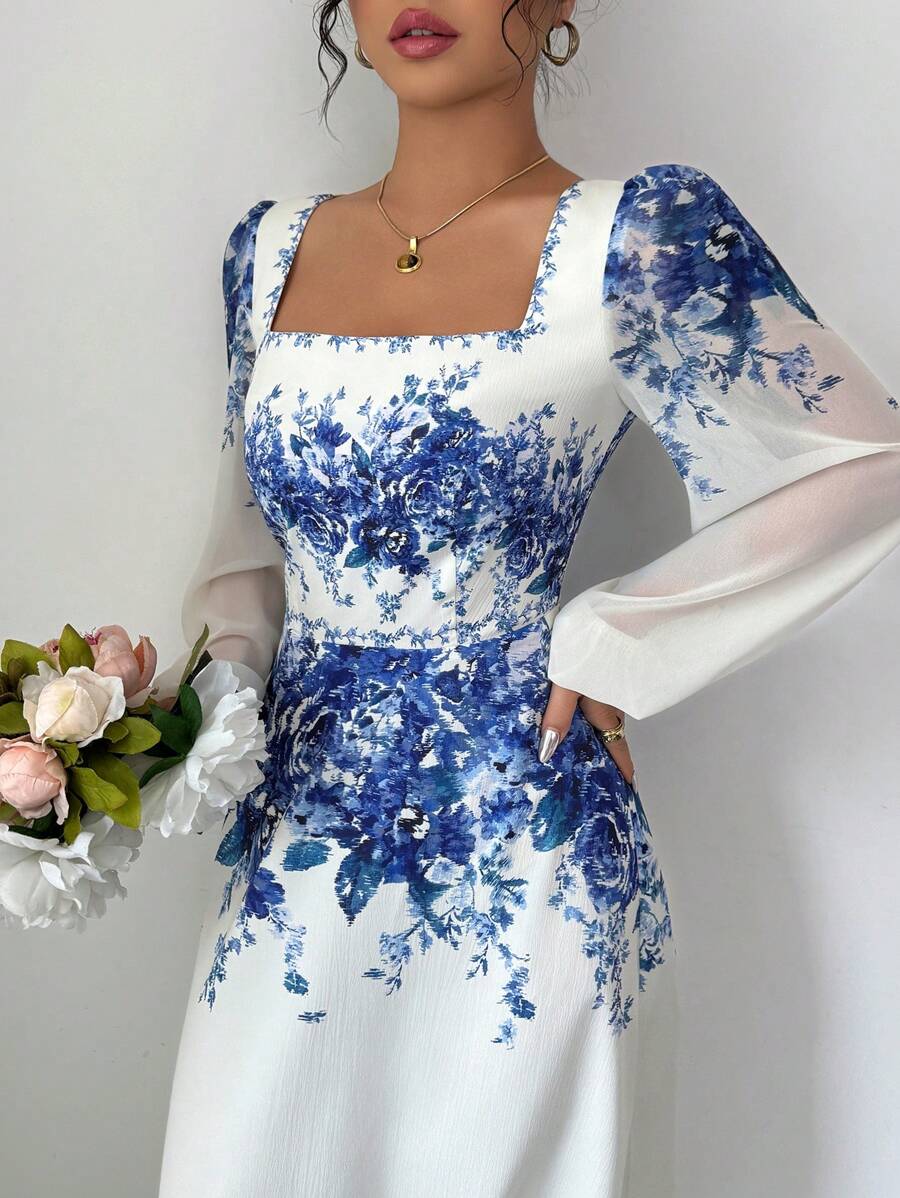 Modelyn 海军蓝方领收腰 A 字形花卉印花连衣裙