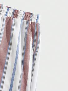Manfinity RelaxMax Men's Summer Casual Colorblock Striped Shorts For Going Out Cotton Material, Comfortable To Wear, Suitable For Going Out