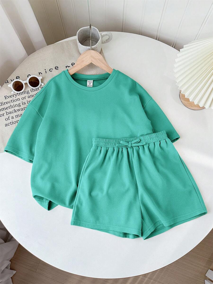 SHEIN LMoss Kids 2件組少女純色針織寬鬆圓領T恤與修身針織短褲 - 橄欖綠 - 查看 1