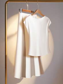 SHEIN PETITE 2pcs Solid Color Simple Boat Neck Top And Mini Skirt Set For Women - Apricot - View 2