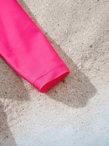 BABY SHARK X SHEIN 女宝宝卡通粉色鲨鱼印花拼色泡泡袖荷叶边夏季沙滩两件套泳衣套装