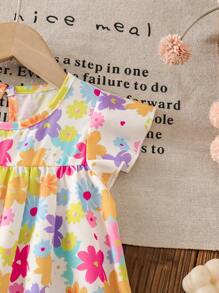 SHEIN Baby Girl Toddler/Newborn 0-3 Years Spring/Summer Casual Cute Sweet Graphic Cap Sleeve Dress, Versatile For Daily Wear & Outings - Multicolor - View 3