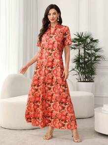 SHEIN Najma Vestido de manga corta con escote entallado y estampado 3D de jardín de rosas - Rojo - Ver 3