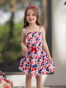 SHEIN 2 Stücke/Set für Kleine Mädchen, lässiger minimalistischer Herz-Form Schleife-Up Top und Shorts Set