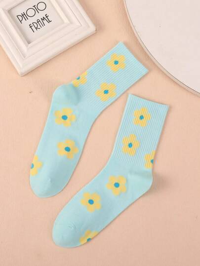 Caroline Law Women's Mint Green Floral Printed Crew Socks, Summer