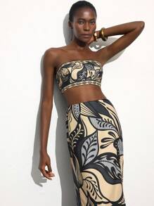 Maija Bộ đồ mùa hè màu mơ và đen họa tiết hoa cho nữ, áo crop top lưng thun co giãn và chân váy dài có khóa kéo ở eo co giãn, bộ đồ 2 món tối giản gợi cảm cho kỳ nghỉ bãi biển, trang phục Hawaii theo phong cách Hawaii, trang phục đi biển cho phụ nữ, trang phục phong cách Boho phương Tây dành cho phụ nữ - màu đen - Xem 5