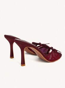 CUCCOO CHICEST 女士酒红色缎面网眼蝴蝶结设计时尚圆头高跟穆勒鞋 - 酒紅色 - 查看 9