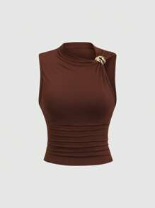 Sweetra Women's Sleeveless Metal Buckle Decor Asymmetric Collar Pleated Slim Fit Top, Summer