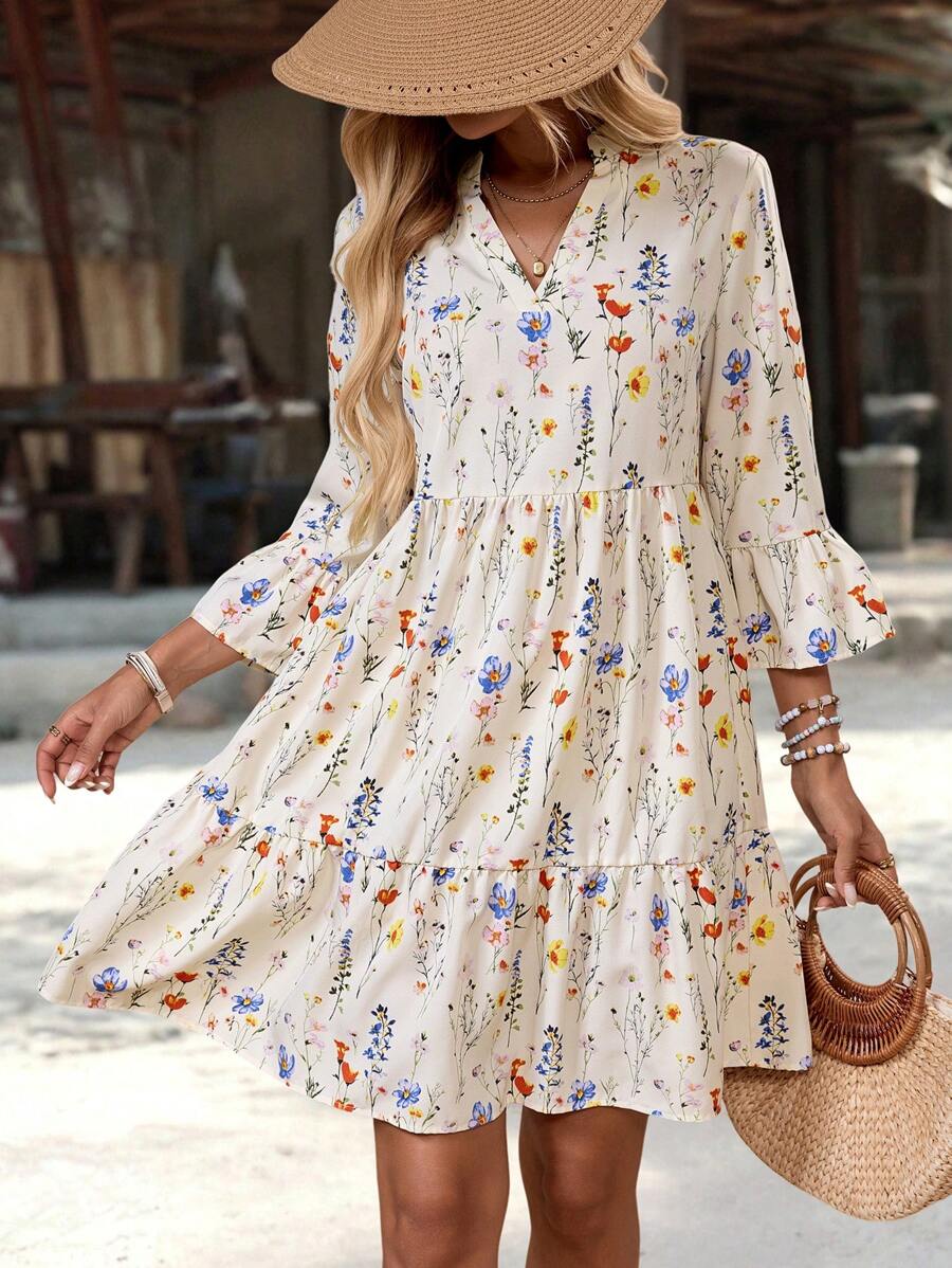 EMERY ROSE Váy mini tay loe cổ chữ V hở sâu họa tiết hoa dành cho nữ, trang phục đi nghỉ - trắng - Xem 1