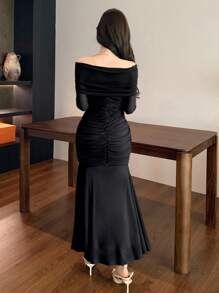 DAZY Vestido midi formal negro de hombros descubiertos y recogido elegante de unicolor para mujer, vestido largo de manga larga para fiesta y baile de graduación - Negro - Ver 2