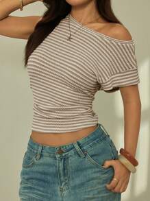 SHEIN PETITE Maglietta casual estiva da donna a maniche corte con collo tondo e righe