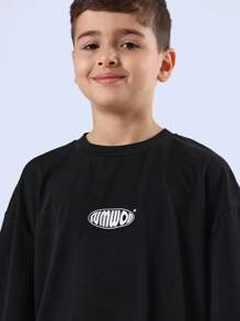 SUMWON 超大号青少年街头服饰团队运动标志棉质 T 恤运动校队风格休闲活力训练时尚男童上衣 - 黑色 - 查看 5