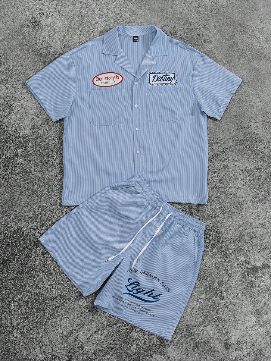 PAVTROS Manfinity Streetrush Conjunto de 2 peças Camisa de Manga Curta com Listras e Estampa de Letra e Shorts Masculinos Casuais, Verão, Moda Casual, Streetwear, Adequado para Presente de Namorado, Streetwear, Conjunto de Duas Peças Vintage, Looks Confortáveis - Multicolorido - Visão 1