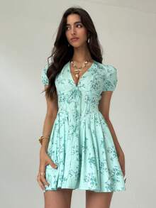 Aloruh Women's V-Neck Ruched Mini Dress With Vacation Beach Print - Green - View 3