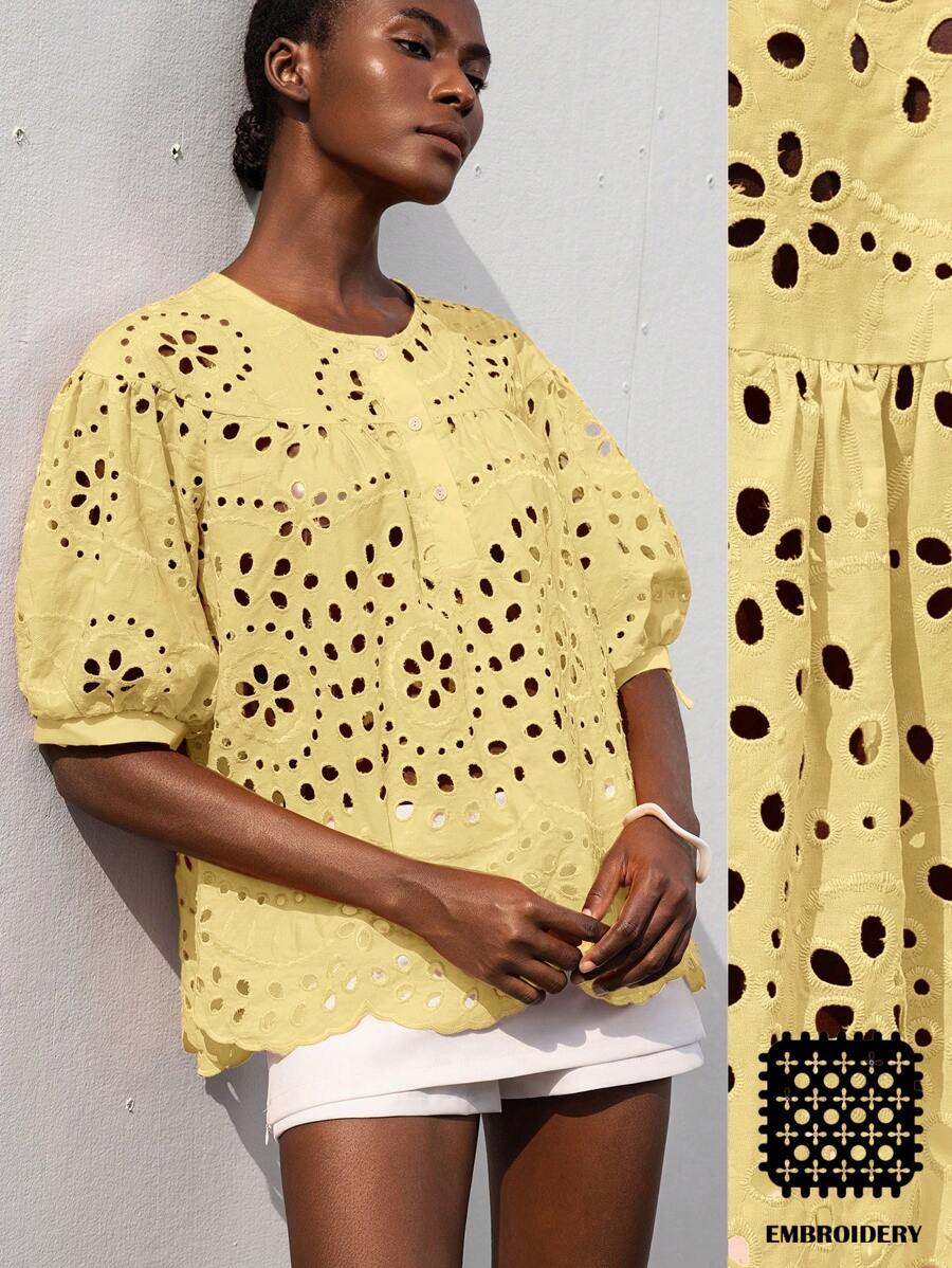 Aveloria Modichic Swobodna, elegancka, luźna, świąteczna koszula z okrągłym dekoltem i bufiastymi rękawami, z krótkim rękawem, z jednym otworem na ramię, z bogatymi zdobieniami haftowanymi, z wydrążonym materiałem - Żółty - Zobacz 1