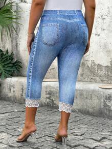 SHEIN Clasi Leggings de efecto de mezclilla con encaje en contraste para mujer de tallas grandes