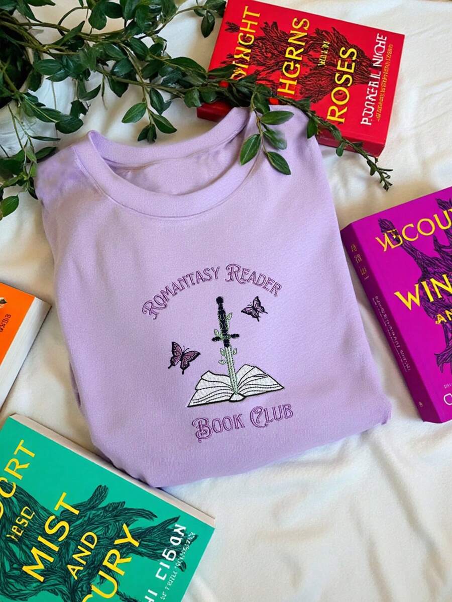 浪漫奇幻书籍T恤 / 奇幻浪漫书籍周边 / 书籍爱好者周边 / 书籍T恤 / 刺绣书籍周边 / 浪漫书籍女士T恤 - 紫色 - 查看 1