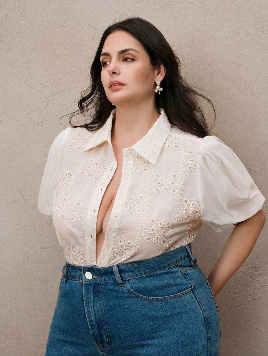 Anewsta Chemisier romantique élégant et moderne pour femmes de grande taille, délicat et semi-transparent avec broderie. Convient pour le printemps/été, les festivals, la remise des diplômes - Nude - Voir 1