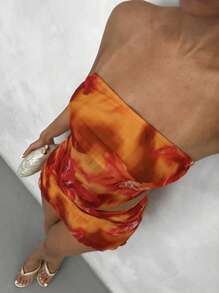Glamine Conjunto de 2 piezas con top corto asimétrico sexy y estampado floral + falda mini floral estampada para mujer, look sexy para vacaciones