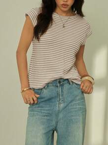 SHEIN PETITE Maglietta casual estiva da donna a maniche corte con collo tondo e righe
