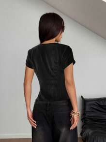 StreetHx Blusa de manga corta con botones delanteros, decoración metálica y rayas para mujer, de estilo casual para primavera