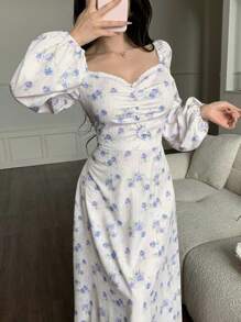 Modelyn French Style Heart-Neck Lace Trim Ditsy Floral Ladies Dress - Purple - View 4