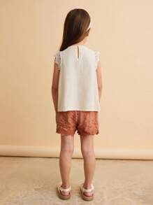 Ontre Loose Lace Patchwork Sleeveless Shirt - White - View 2